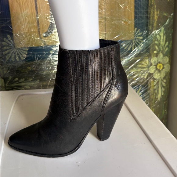 Women’s Black Ankle Boots - Picture 7 of 13